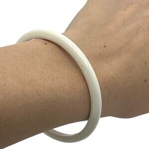 1980s White Lucite Bangle Bracelet Chunky Round Smooth Style Slip On Classic